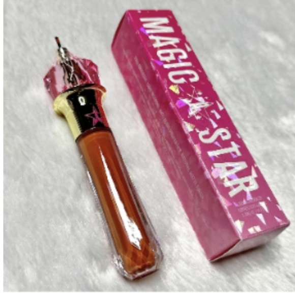 Jeffree Star Other - Jeffree Star "Magic Star" Color Corrector Liquid Concealer, NIB